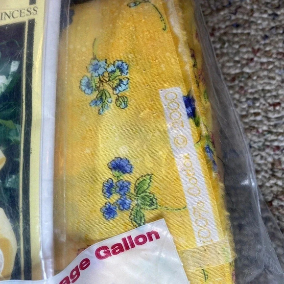 VTG Y2K Art Craft Fabric & Menu Making Hawaiian Princess Doll - Picture 6 of 6